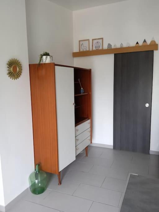 Апартаменты Studio Independant Proximite Metro Universites Afpa Марсель Экстерьер фото